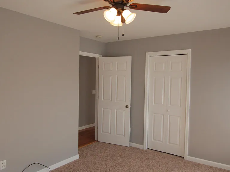 100 Rothwood Ct — Photo 9