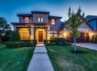 560 Hidden Meadow Dr, Keller, TX 76248