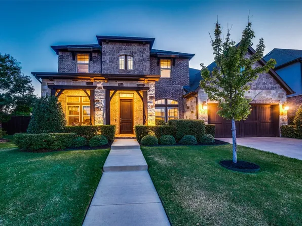 560 Hidden Meadow Dr, Keller, TX 76248