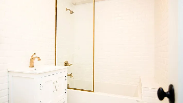 Rented by Nooklyn NYC LLC | media 5
