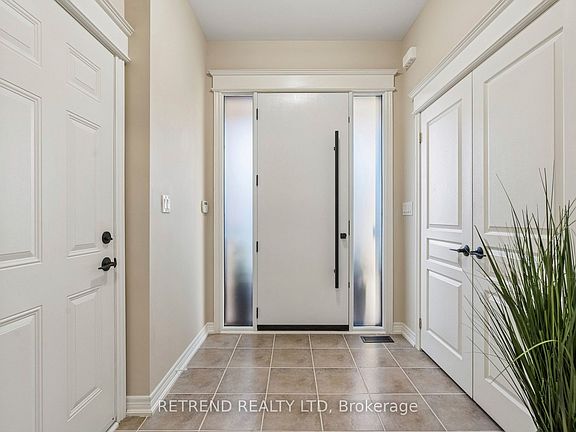 5th image of 83 Southvale Dr
