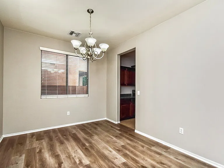 102 W Camino Cuesta Abajo — Photo 5