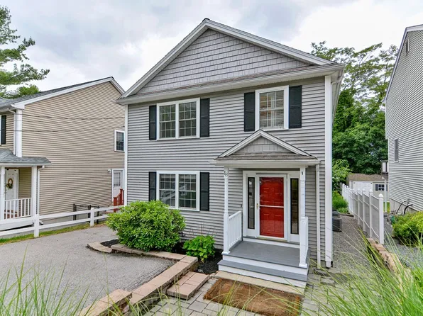 18 Blossom St, Waltham, MA 02451