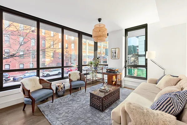 Sold by Compass | media 2