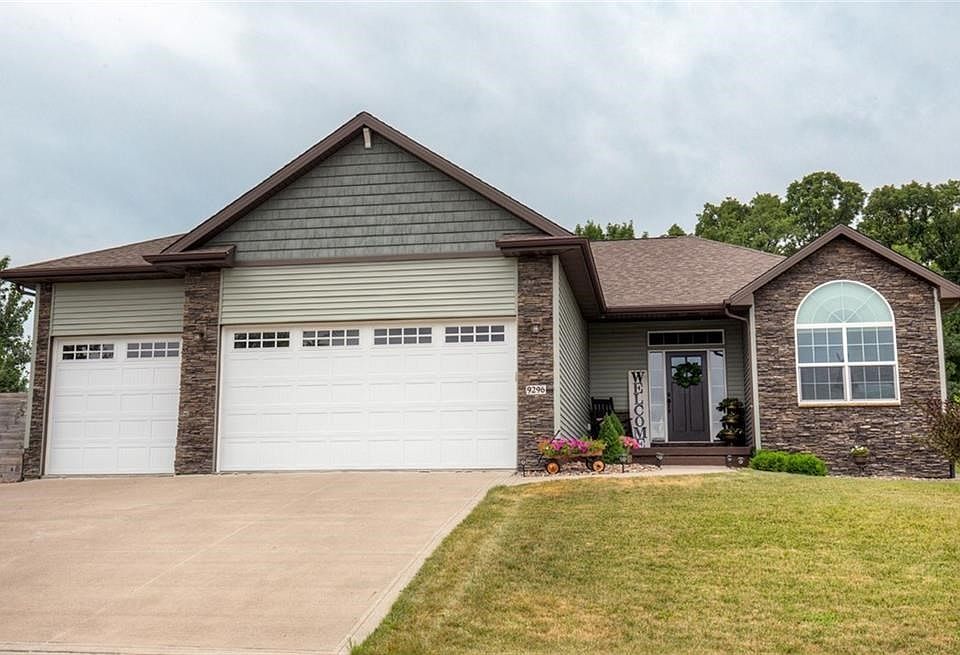 1st image of 9296 Sugar Creek Cir