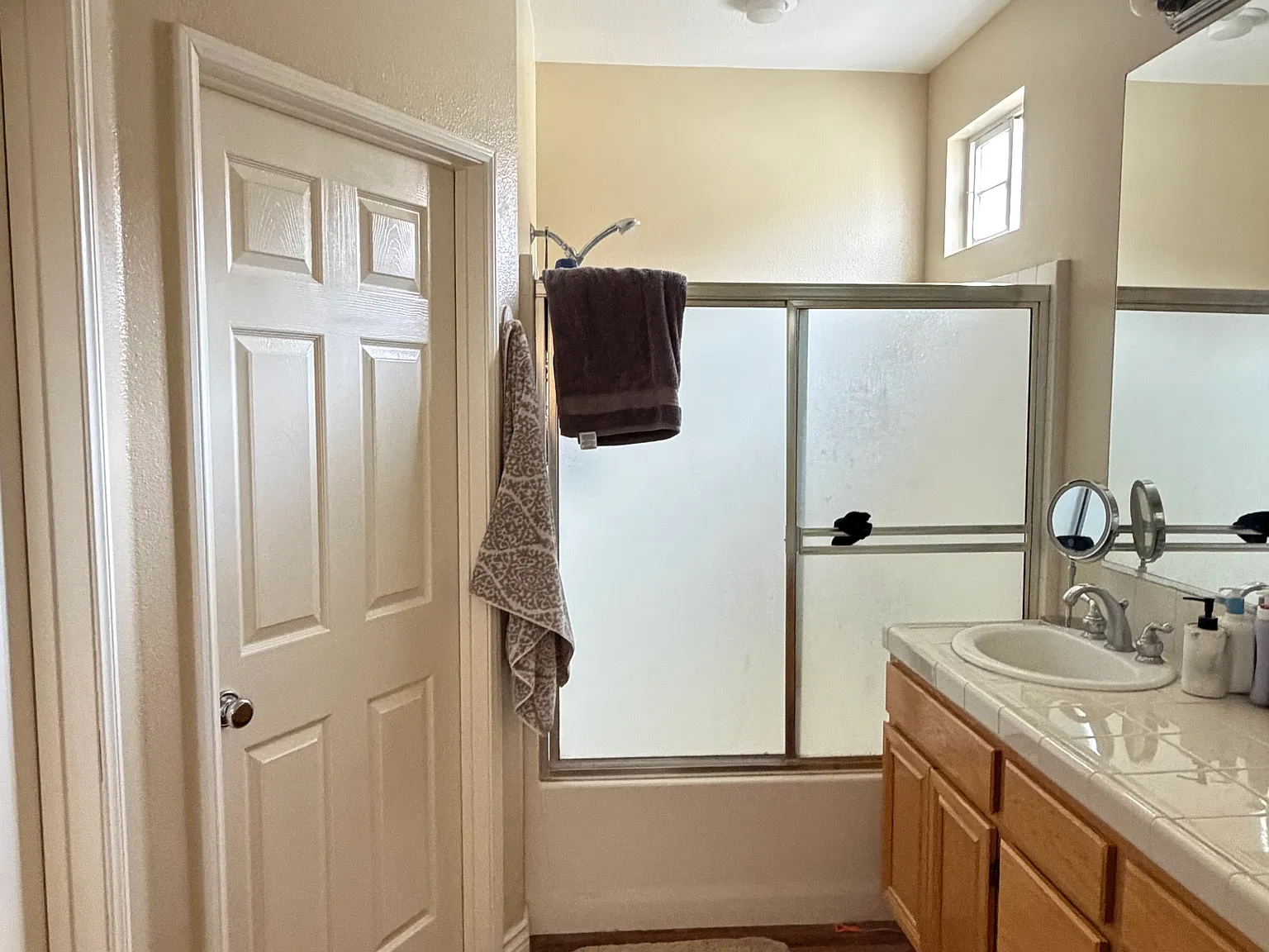 2 bed, 1134 sqft, $3,600 — Photo 3