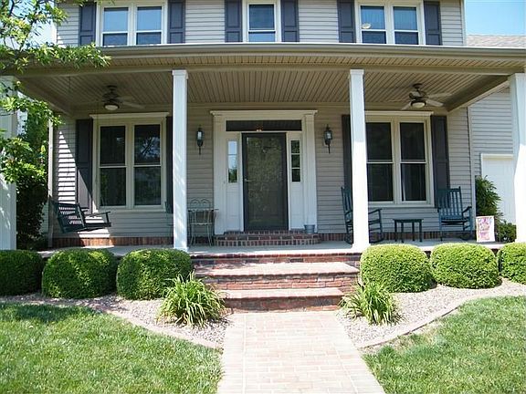 2nd image of 1373 Copper Creek Dr