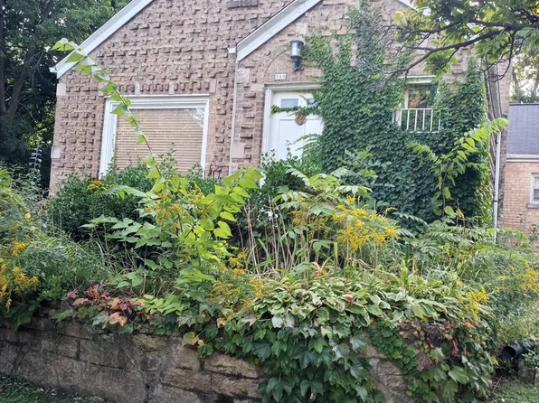 310 Nottingham Ave, Glenview, IL 60025