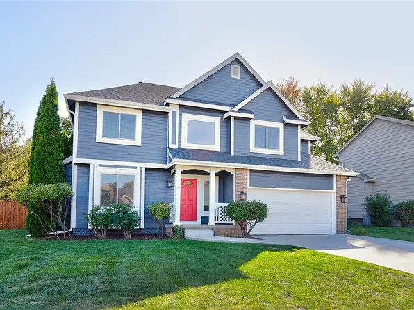 12804 Clark St, Clive, IA 50325
