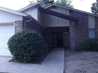 3617 Woodmoor Rd, Fort Worth, TX 76133