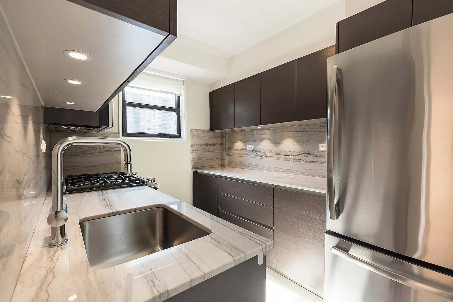 141 East 33rd Street — Photo 3