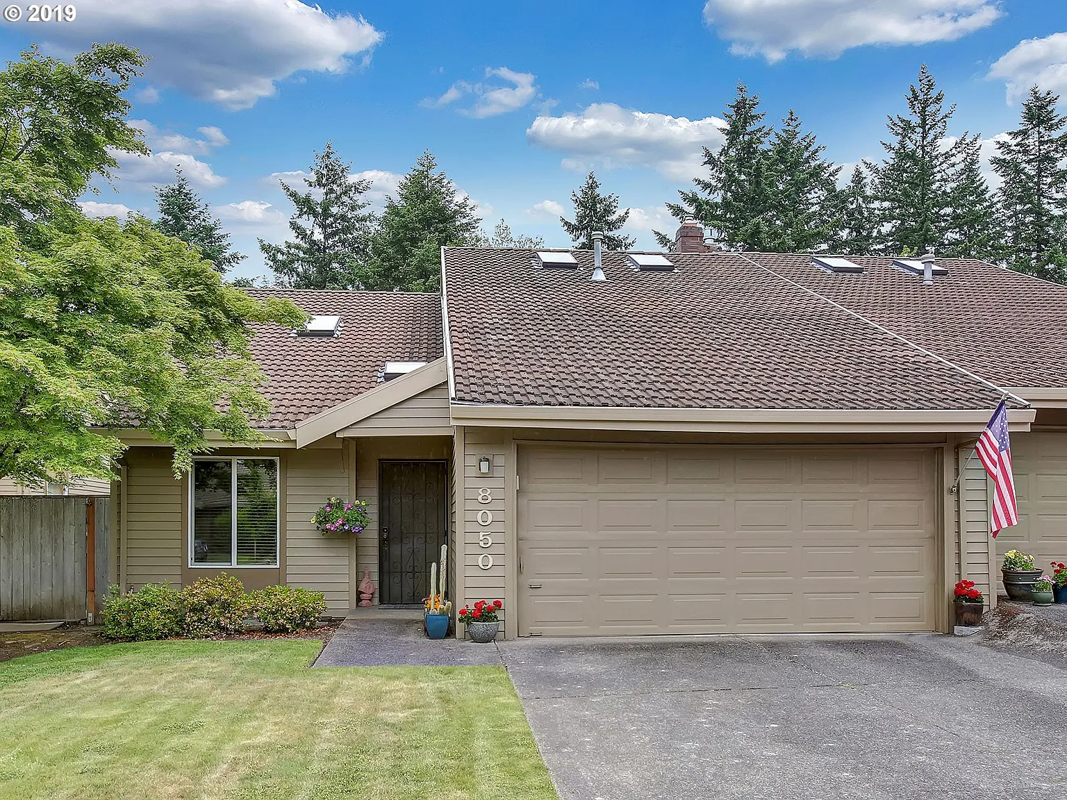 8050 SW Connemara Ter photo 1