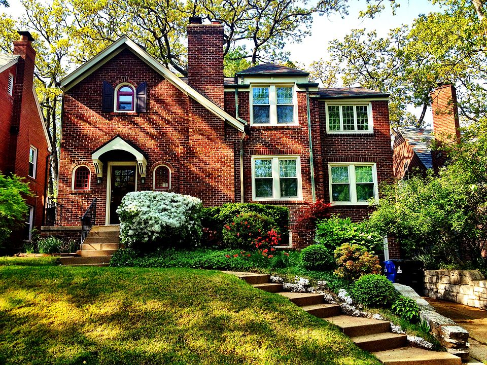 1st image of 7463 Stratford Ave