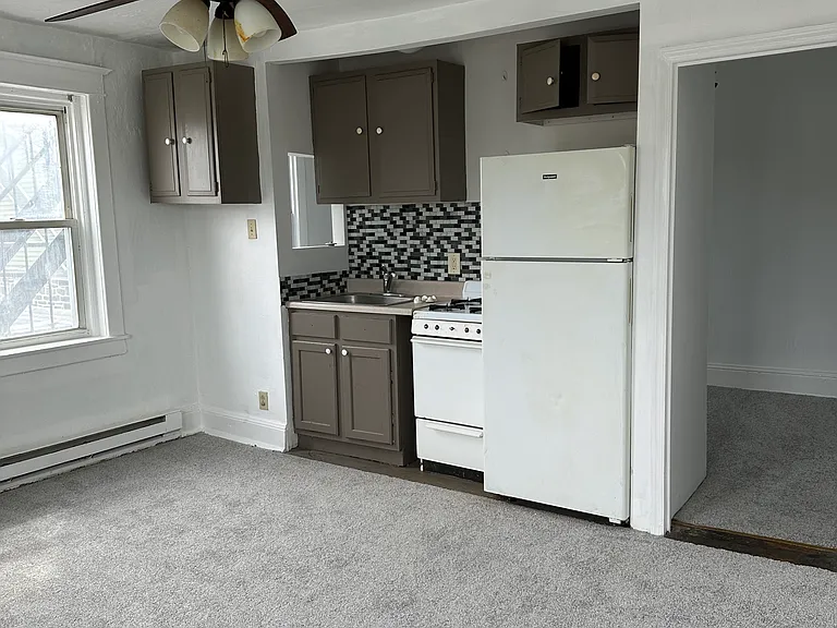 1 Chatham Rd #5 — Photo 4