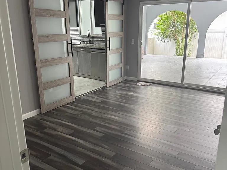848 Omar St — Photo 3