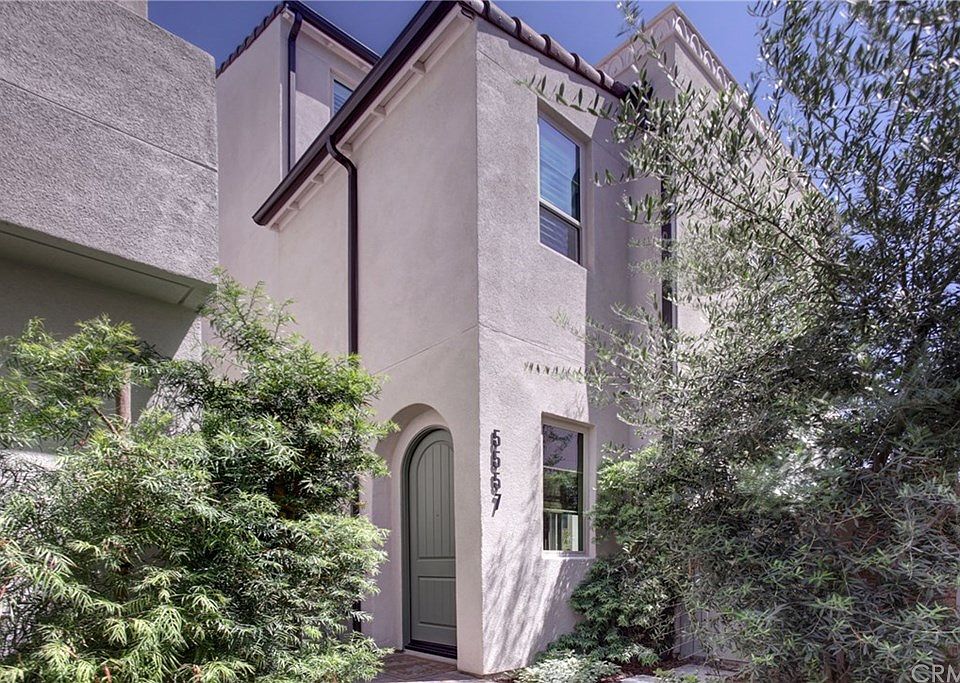1st image of 5557 Palm Dr