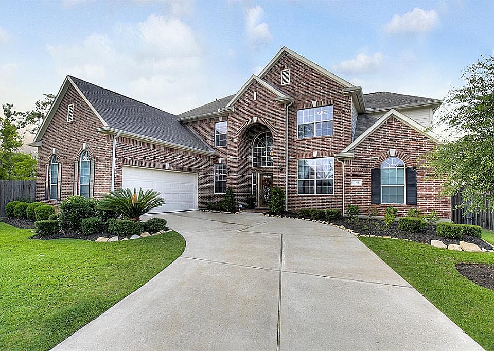 1st image of 3411 Sunningdale Ln
