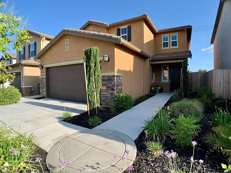 1st image of 899 Amanecer Dr