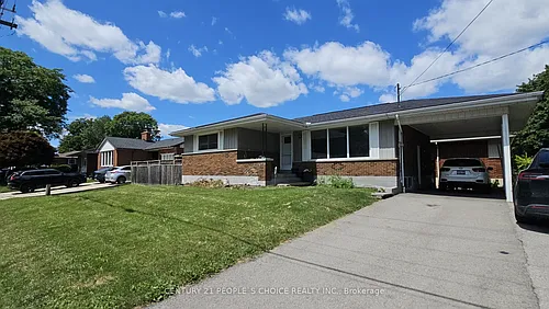 98 Lynbrook Dr Photo 1