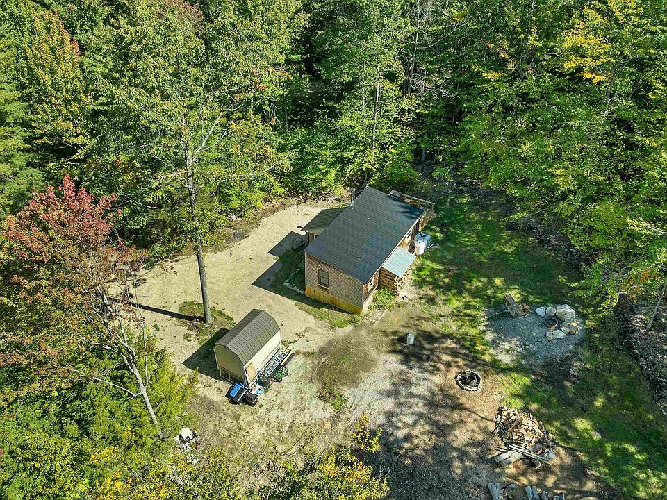 1st image of 10 Moody Pond Road