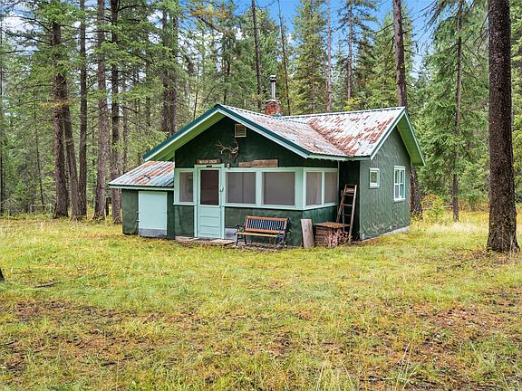 2nd image of 26222 Butler Creek Rd
