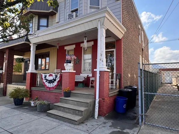 4355 Pearce St, Philadelphia, PA 19124