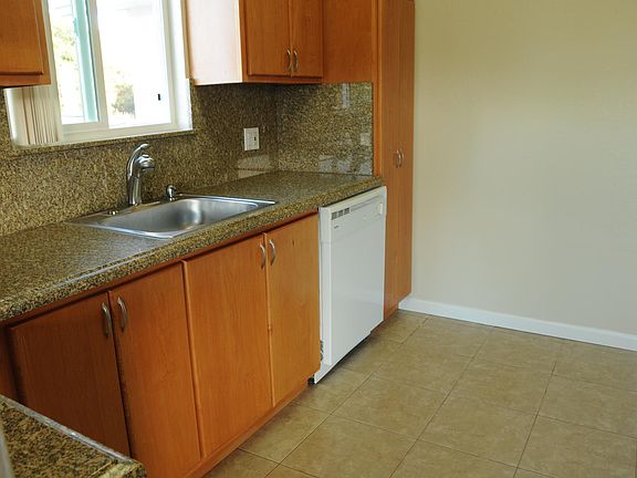 2nd image of 2209 Hastings Dr APT 54