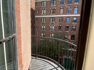 171 E 74th St #3W, New York, NY 10021