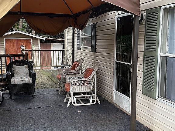 Front porch 