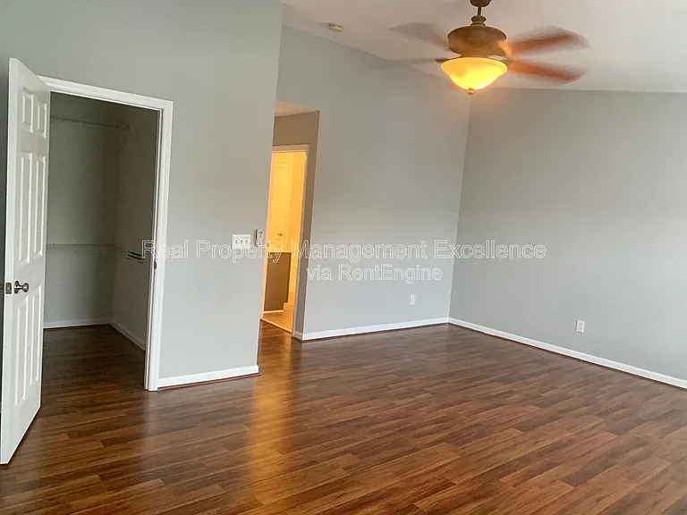 330 Gilman Ln #101 — Photo 18