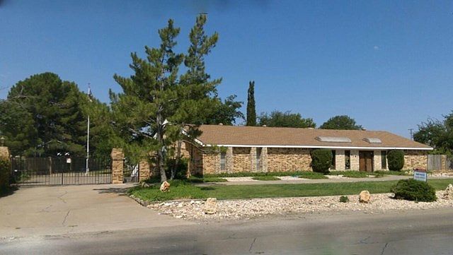 1st image of 9147 Bedford Dr
