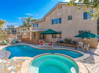 525 Newport Cir, Corona, CA 92881