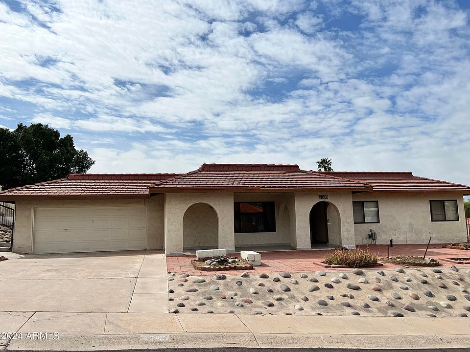 1st image of 2309 E Gardenia Drive
