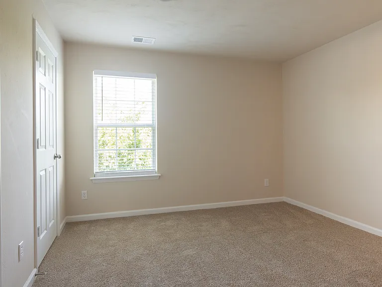 Summer Station Apartments Where Comfort Meets Coastal Living — Photo 128