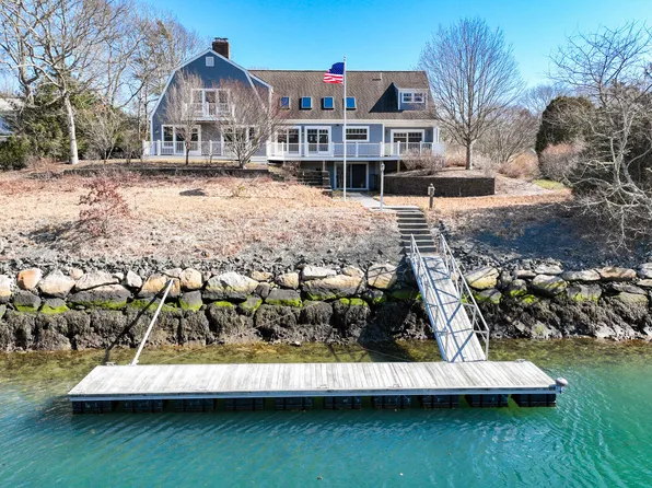 23 Five Gate Lane, North Falmouth, MA 02556