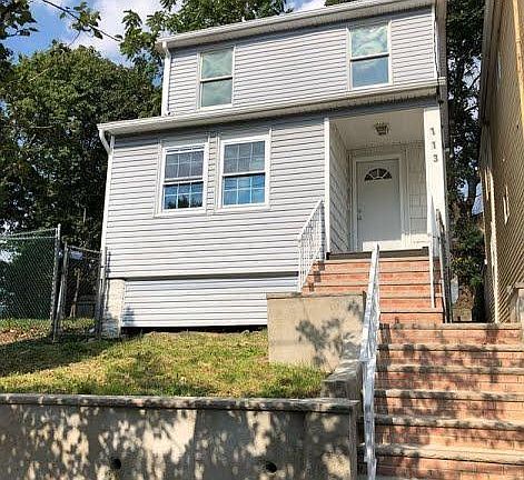 2nd image of 113 Osgood Ave