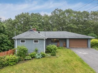 113 Watchtower Rd, Hopkinton, NH 03229