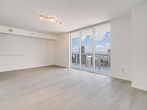 4th image of 50 Biscayne Blvd APT 5003