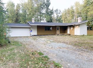 17225 Big Horn Cir, Eagle River, AK 99577