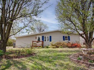 508 N Main St, Pleasant Hill, IL