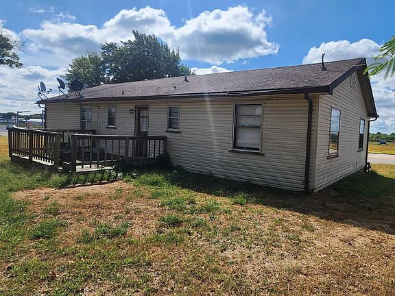 3rd image of 12742 E Highway 86
