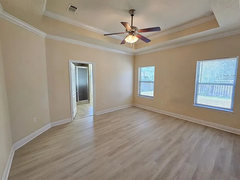 221 Cocobolo Dr — Photo 6