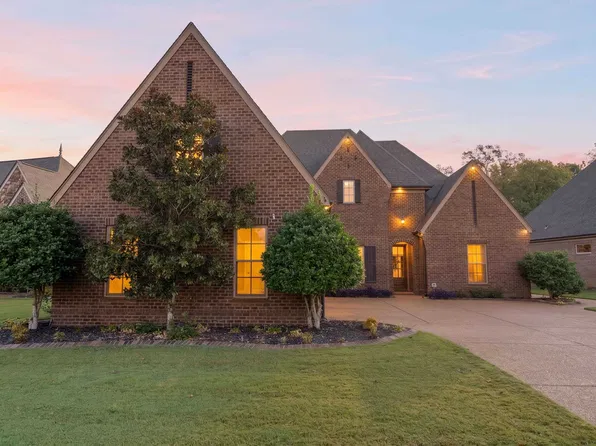 5230 Prairie Sky Dr, Lakeland, TN 38002
