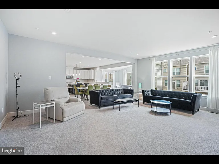3813 Gentle Breeze Dr — Photo 22
