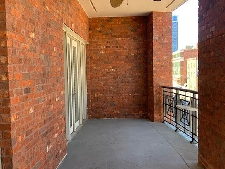 113-209 N Church St — Photo 19