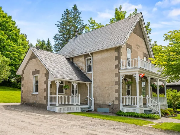 134 Highland St, Dysart Et Al, ON K0M 1S0