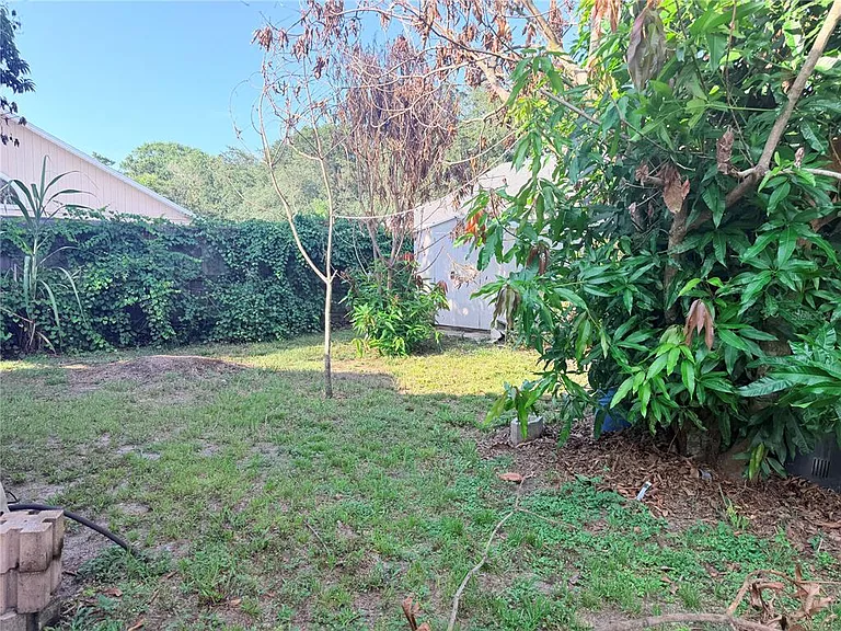 1025 Brynlor Ln — Photo 24