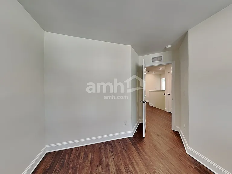 632 Rivermist Dr — Photo 8