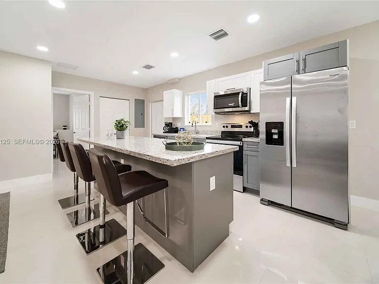 1770 NW 55th St #1770 — Photo 5