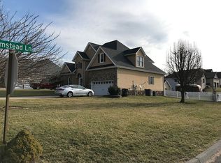 202 Olde Farm Dr, Jonesborough, TN 37659